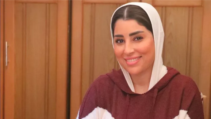 آيتن عامر تتألق في 