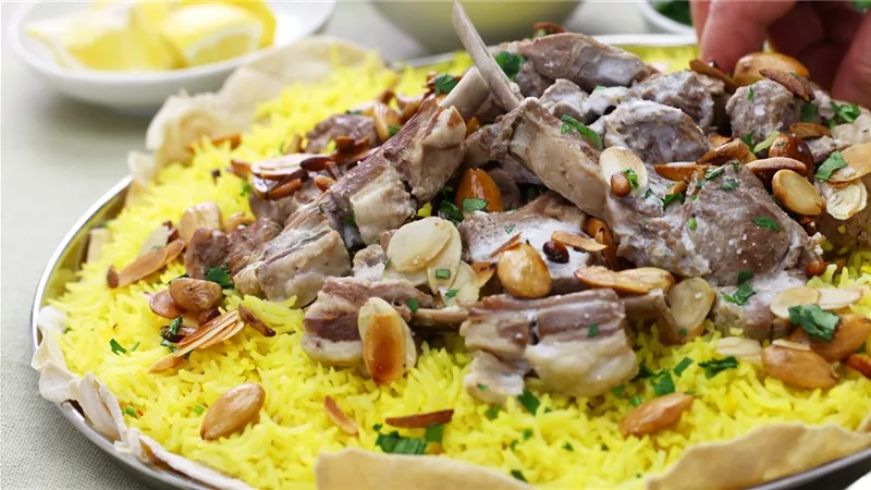 سفرتك في رمضان.. حضري المنسف الأردني بطريقته الأصلية