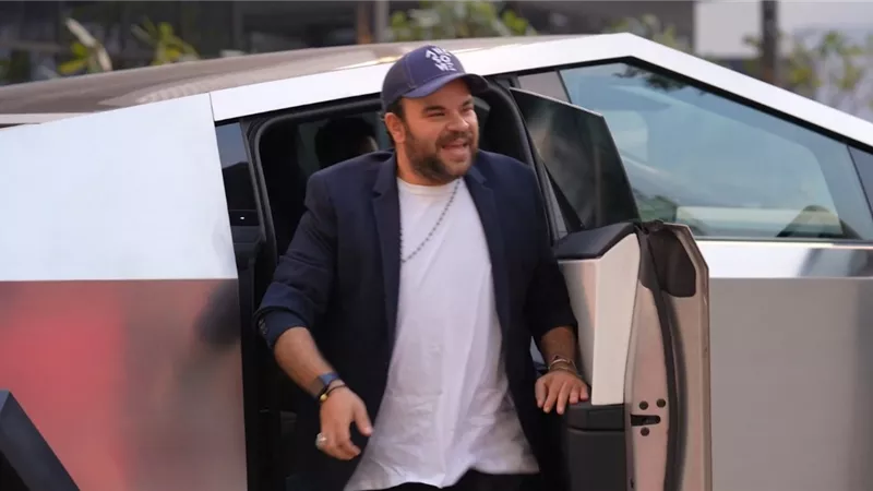 محمد عبد الرحمن في 