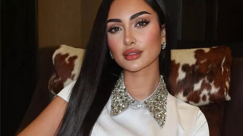 نور الغندور تتألق بإطلالة بيضاء ساحرة في عيد الفطر