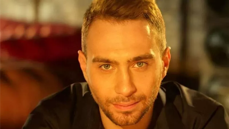 حسام حبيب يكشف كواليس ألبومه الجديد ويُعلن عن ديو يجمعه بالطفلة فريدة.. قريبًا 