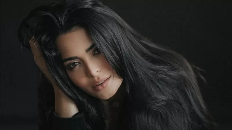 أسماء جلال زوجة مصطفى غريب في 