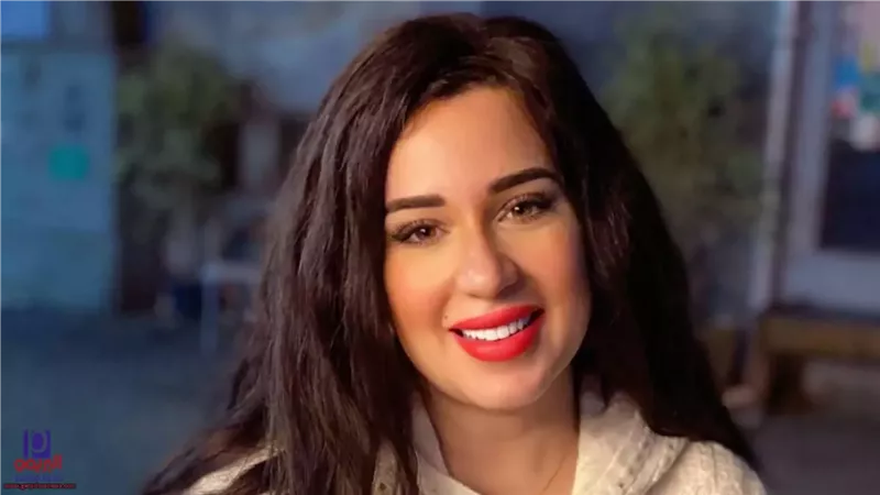 أسما شريف منير: كنت على وشك إجراء تجميل بأنفي.. والمجتمع يجعلنا نشك في أنفسنا 