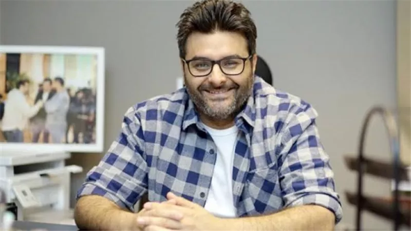 وليد منصور يكشف عن تعاون جديد مع روبي وحفلات صيفية في مصر والخارج (خاص) 