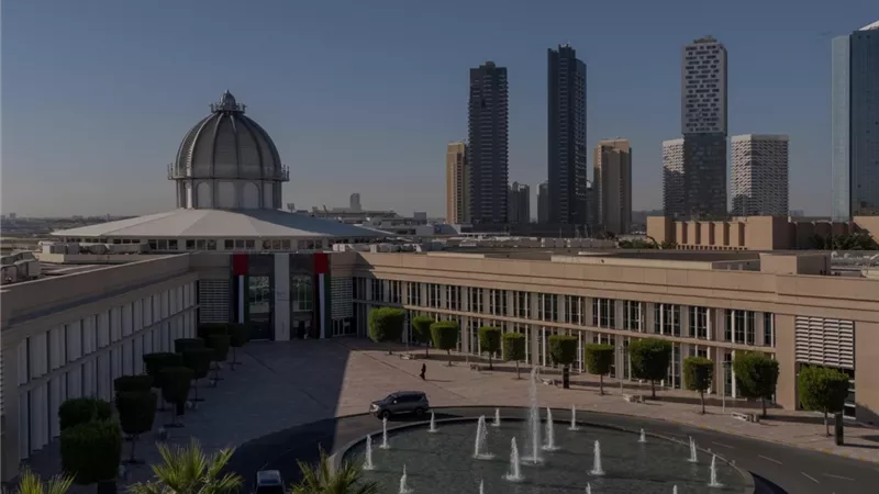جامعة السوربون أبوظبي تطلق برنامج تدريبي في الذكاء الاصطناعي التوليدي