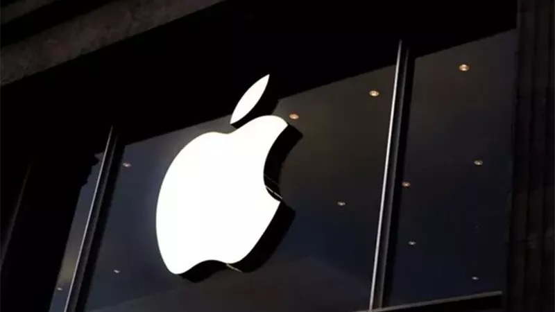 أبل تسرع نقل إنتاج آيفون إلى الهند لتجنب التوترات التجارية مع الصين