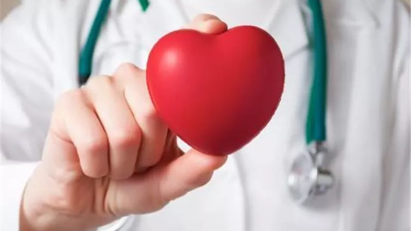 5 عادات يومية بسيطة تساعد على تقليل خطر الإصابة بالنوبات القلبية