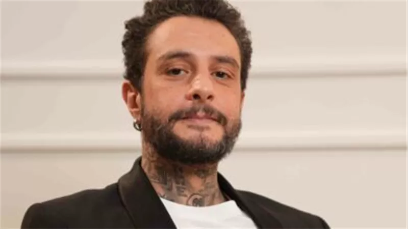 أحمد الفيشاوي يعلن بدء تصويره لفيلم جديد.. ويعلق: مفاجأة كبيرة 