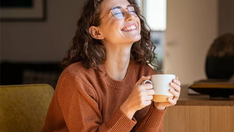 في اليوم العالمي للشاي.. إليك أفضل أنواع الشاي المفيدة لصحة المرأة