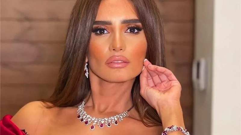 بدور مذيعة.. زينة تواصل تصوير مشاهدها في 