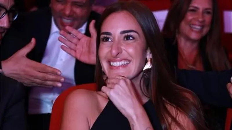 أمينة خليل تحصد جائزة أفضل ممثلة وأحمد مالك أفضل ممثل في حفل جوائز قمة الإبداع