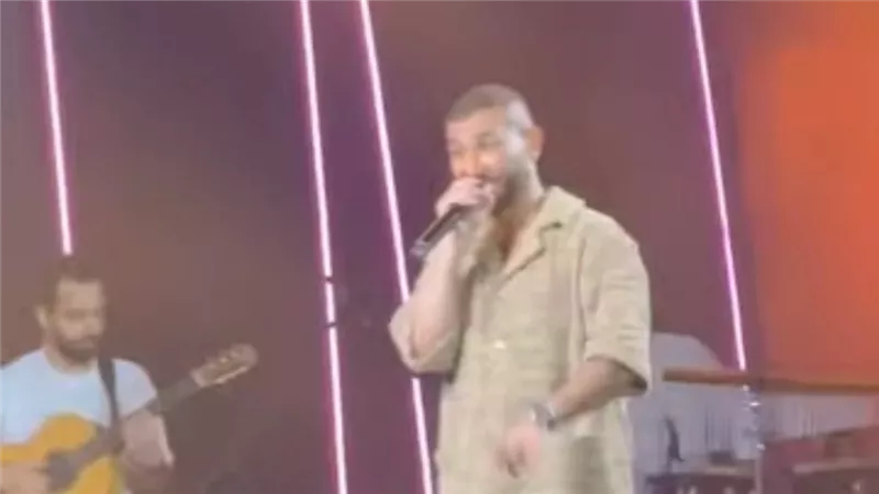 صور.. حفل أحمد سعد في الساحل الشمالي كامل العدد 
