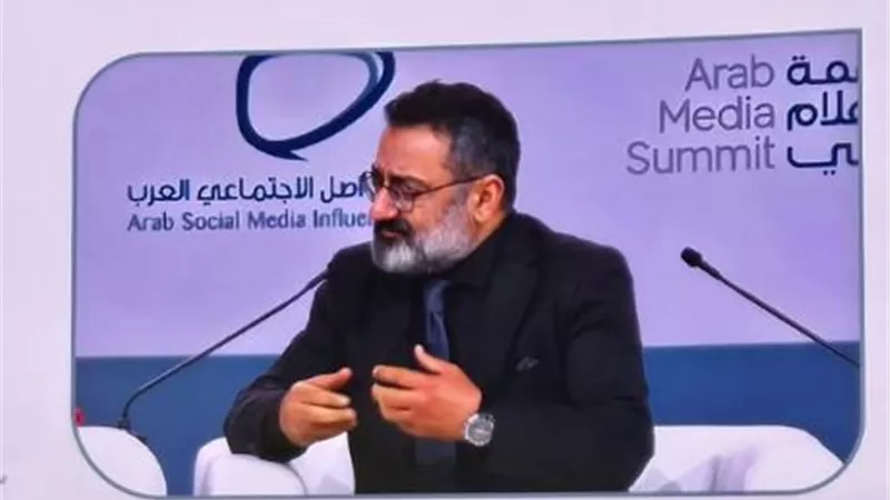 جورج خباز في قمة الإعلام العربي: الصدق هو الرابط بين الممثل والمشاهد.. وأهم الأعمال هي التي أحدثت جدل 