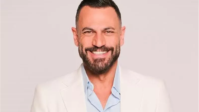 في اجواء احتفالية نيقولا معوض يكشف عن نوع جنينه المنتظر وسط حضور الأهل 