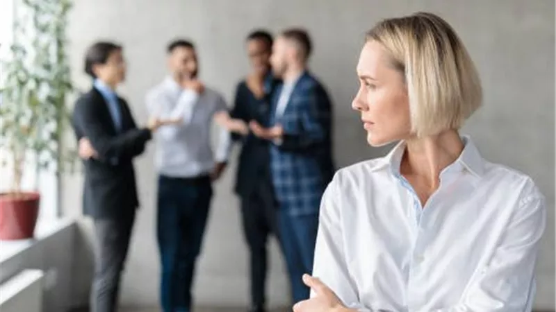 5 أنواع من الأشخاص عليك الابتعاد عنهم.. أبرزهم المتذمر دائمًا 
