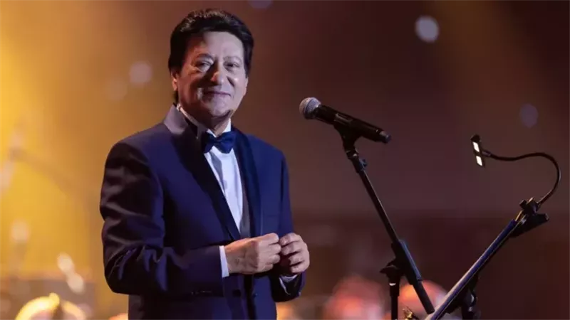خاص|محمد الحلو يطمئن جمهوره بعد خضوعه لعملية جراحية في القدم: 
