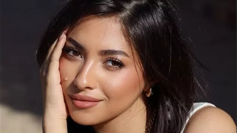 “Underage”.. مسلسل جديد يخترق عوالم المراهقات ببطولة نسائية أولى 