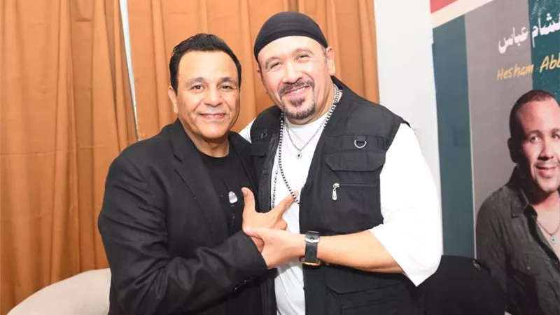 بالصور .. وليد منصور يعيد للمسرح الروماني قوته بحفل استثنائي كامل العدد لنجوم التسعينيات بحضور وفاء عامر وبشرى ومدحت العدل 