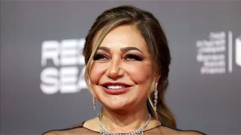 تكريم ليلى علوي في افتتاح مهرجان الإسكندرية السينمائي 