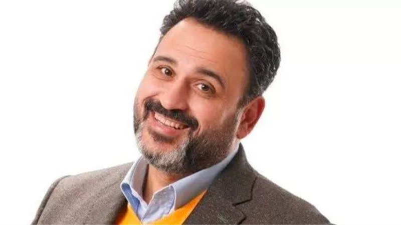 دعابة وراء فيديو انسحاب ‎أكرم حسني من التصوير 