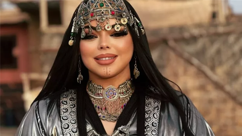 الفنانة المغربية صابرينة بلفقيه تطلق عملاً فنياً تراثياً عالمياً مع المنتج SRNO في تعاون غير مسبوق 