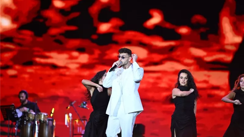 الشامي يُشعل حماس جمهور مهرجان العلمين