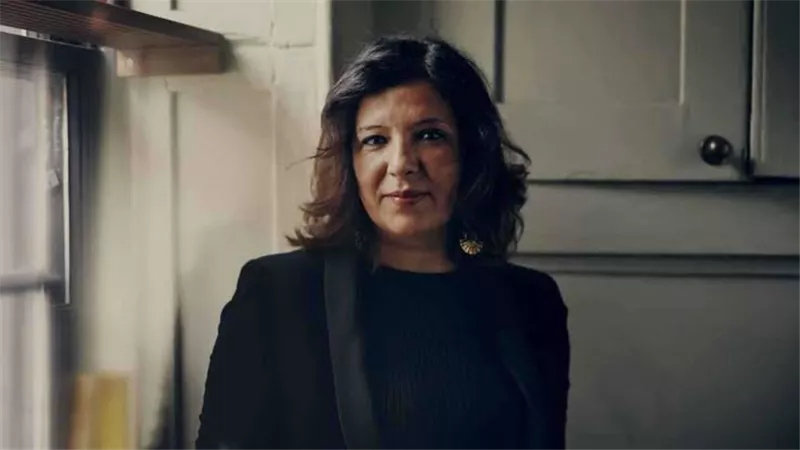 خاص.. كوثر بن هنية بعد اختيار فيلمها لفينيسيا: العالمية تبدأ من تونس والسينما تحارب عدوى النسيان 
