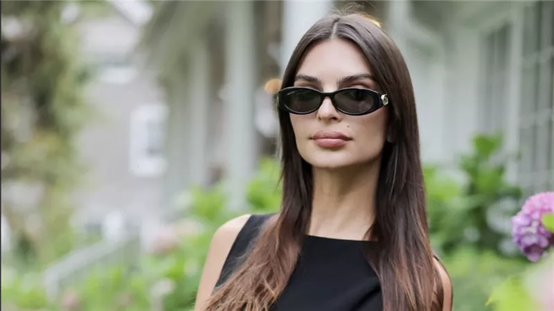 Gucci تختار إيست هامبتون لاحتفالية صيفية راقية مع إميلي راتاجكوسكي وعدد من ألمع النجوم  
