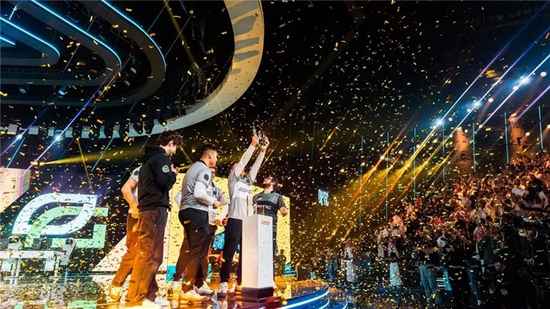 فرقة OpTic Gaming تحقق لقب Call of Duty Black Ops 6 بفوزها 4-0 في النهائي
