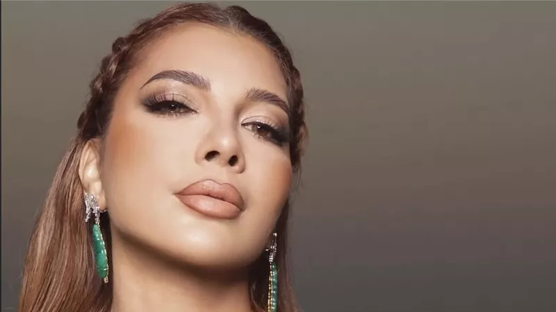 اصالة تشارك جمهورها اطلالتها بمهرجان جرش بتوقيع KRIKOR JABOTIAN