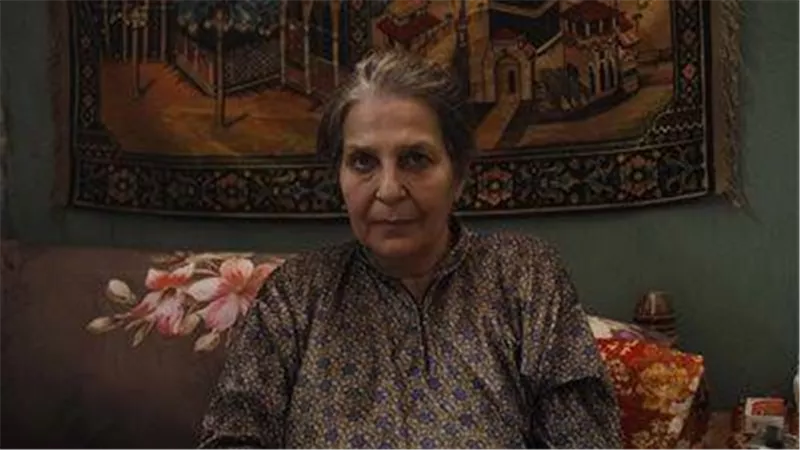 حنان يوسف جدة أحمد مالك في 