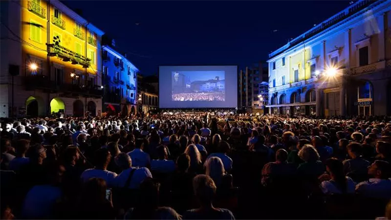 أربعة أفلام صنعت أزمة في شباك تذاكر لوكارنو السينمائي من اليوم الأول 