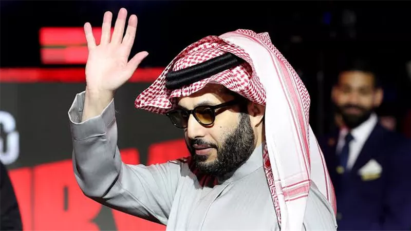 تركي آل الشيخ يكشف عن نجوم 