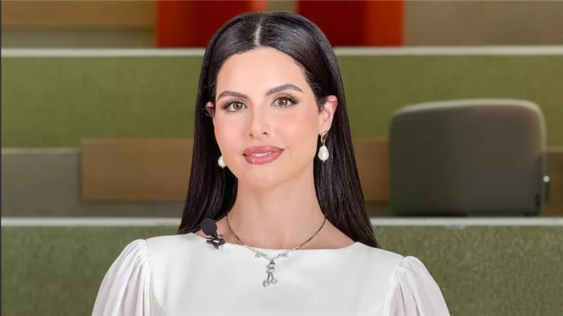 نادين أيوب.. أول فلسطينية تمثل بلادها في مسابقة Miss Universe