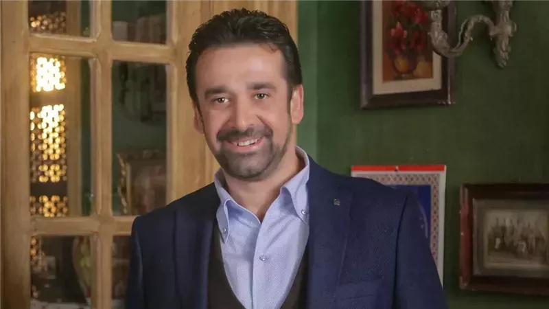 كريم عبد العزيز يحتفل بعيد ميلاده.. مشوار فني مليء بالبطولات والنجاحات 