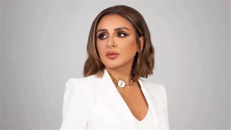 محمود سعد يكشف حقيقة خضوع أنغام لـ3 عمليات جراحية