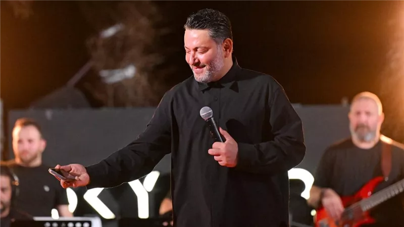 زياد برجي يتألق بسهرة طربية في العلمين الجديدة بحضور بشرى ورنا سماحة.. صور