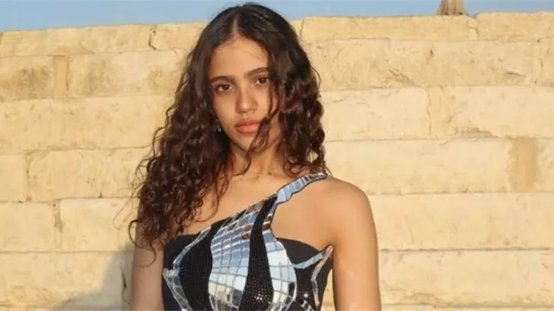 جنا دياب تطرح أغنية جديدة بالإنجليزية.. وجمهور الهضبة يدعمها
