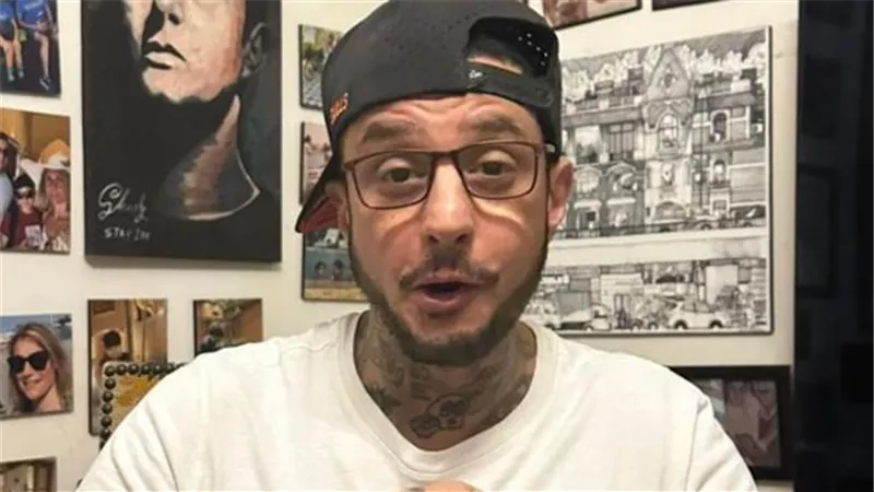 أحمد الفيشاوي يكشف عن بوستر جديد لفيلم 