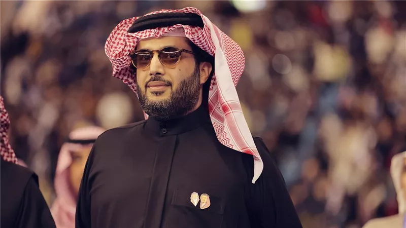 مجلة بريطانية تكرم تركي آل الشيخ كأقوى شخصية مؤثرة في عالم الملاكمة