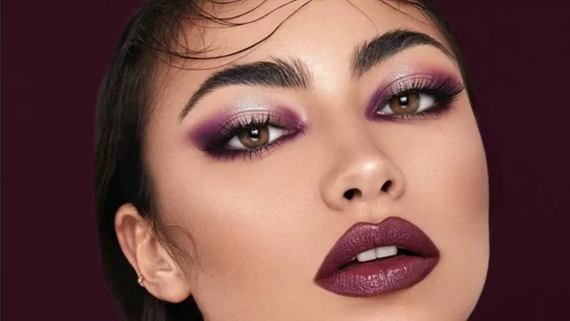  	Berry Hues… صيحة الألوان التي تضيف الدفء والسحر لمكياجك هذا الموسم