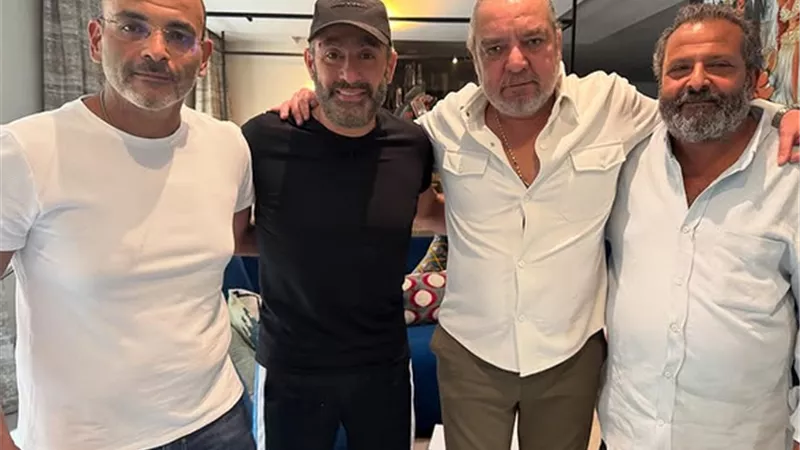 أيمن بهجت قمر يكشف عن صورة من كواليس فيلم 