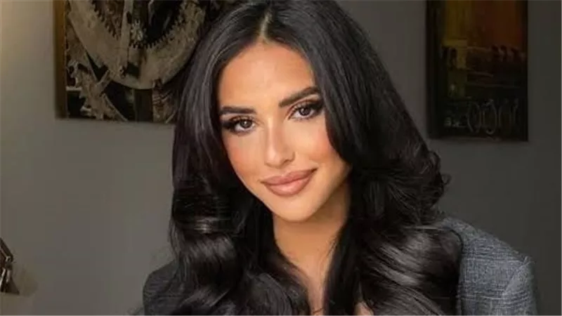 3 شخصيات مختلفة.. آية سماحة بين الأخصائية النفسية والمحامية ومضيفة الطيران