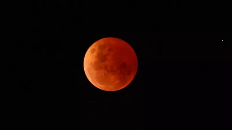 استراليا في سبتمبر .. الوجهة الأفضل لمشاهدة خسوف القمر الكلي او القمر الدموي