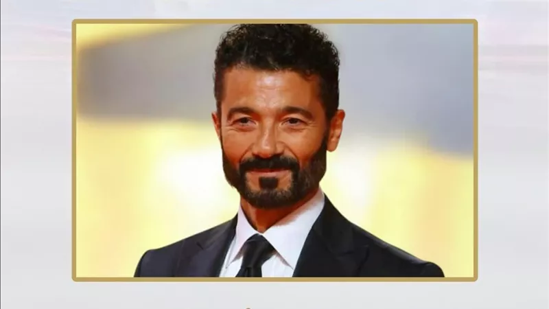 تكريم خالد النبوي بجائزة فاتن حمامة للتميز في مهرجان القاهرة السينمائي الدولي 