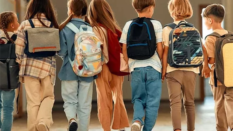 العودة للمدارس.. كيف نهيئ الطفل نفسيًا بعد الإجازة؟