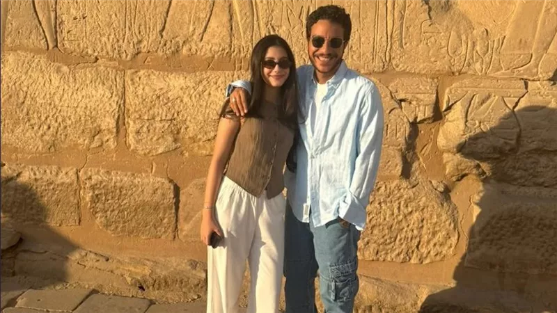 بالصور.. ياسمينا العبد تصل إلى الأقصر لتصوير فيلمها كان ياما كان مع نور النبوي