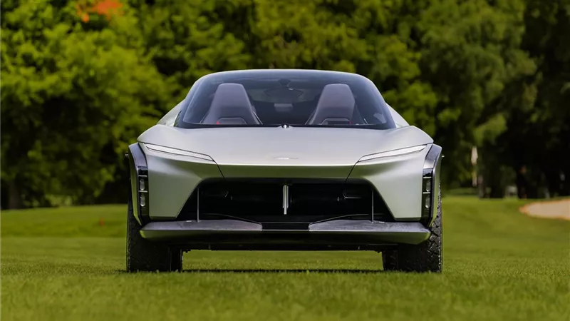 Italdesign Quintessenza السيارة الفاخرة التي تعيد تعريف المستقبل