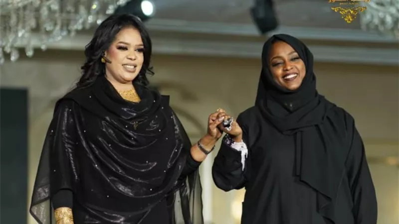  مصممة ازياء سودانية تعرض ثوب من 90 فص ألماس بقيمة 22 مليون جنيه بالقاهرة