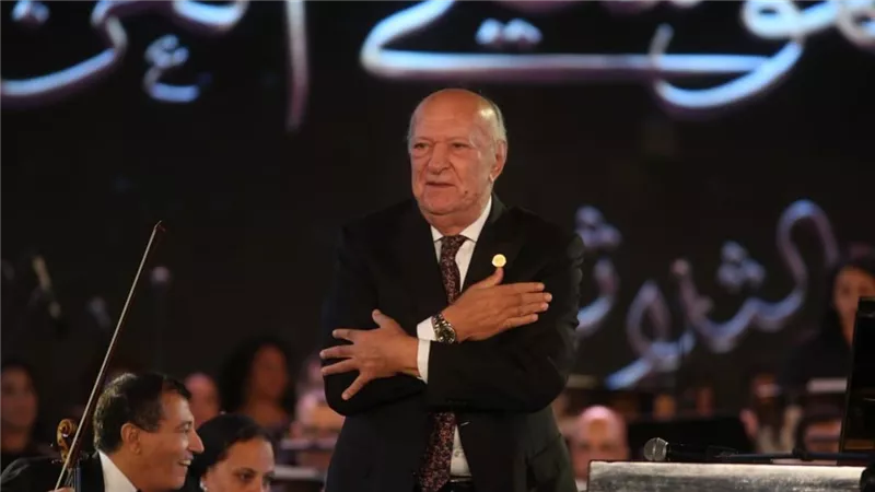 بالصور.. عمر خيرت يتألق على خشبة مسرح النافورة في مهرجان ومؤتمر الموسيقى العربية الـ33